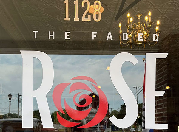 The Faded Rose Antiques & Collectibles, Lexington, MO